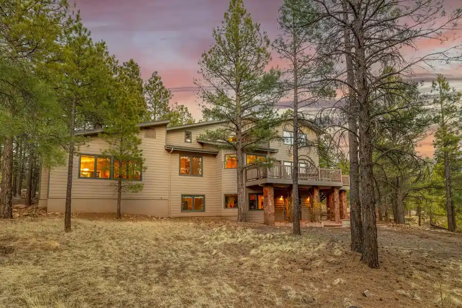 1206-N-La-Costa-Ln-Flagstaff-AZ-860047366334 (2)