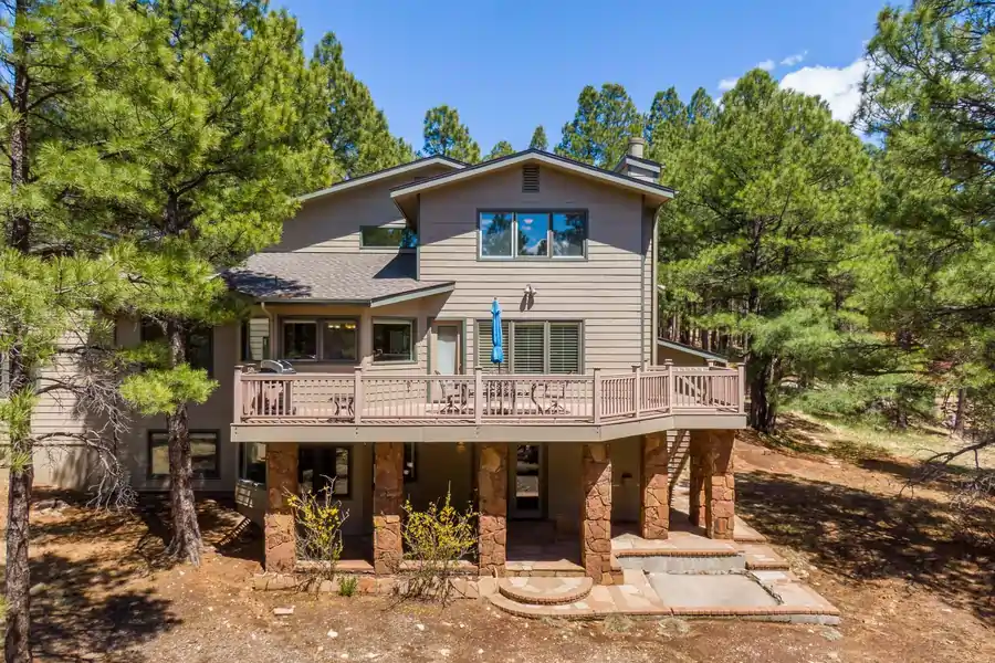 1206-N-La-Costa-Ln-Flagstaff-AZ-860047366334 (4)